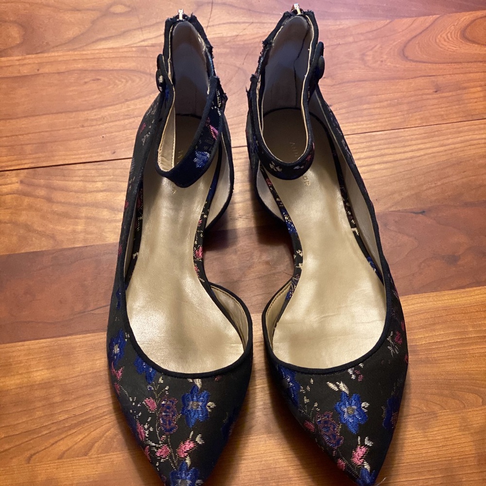 Ann Taylor Fabric Flats